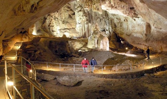 Пещера Эмине-Баир-Хосар на горе Чатыр-Даг. | Достопримечательности и экскурсии